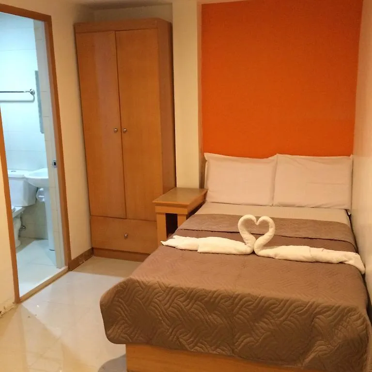 Stone House Hotel Pasay Manila 2*,  Philippines